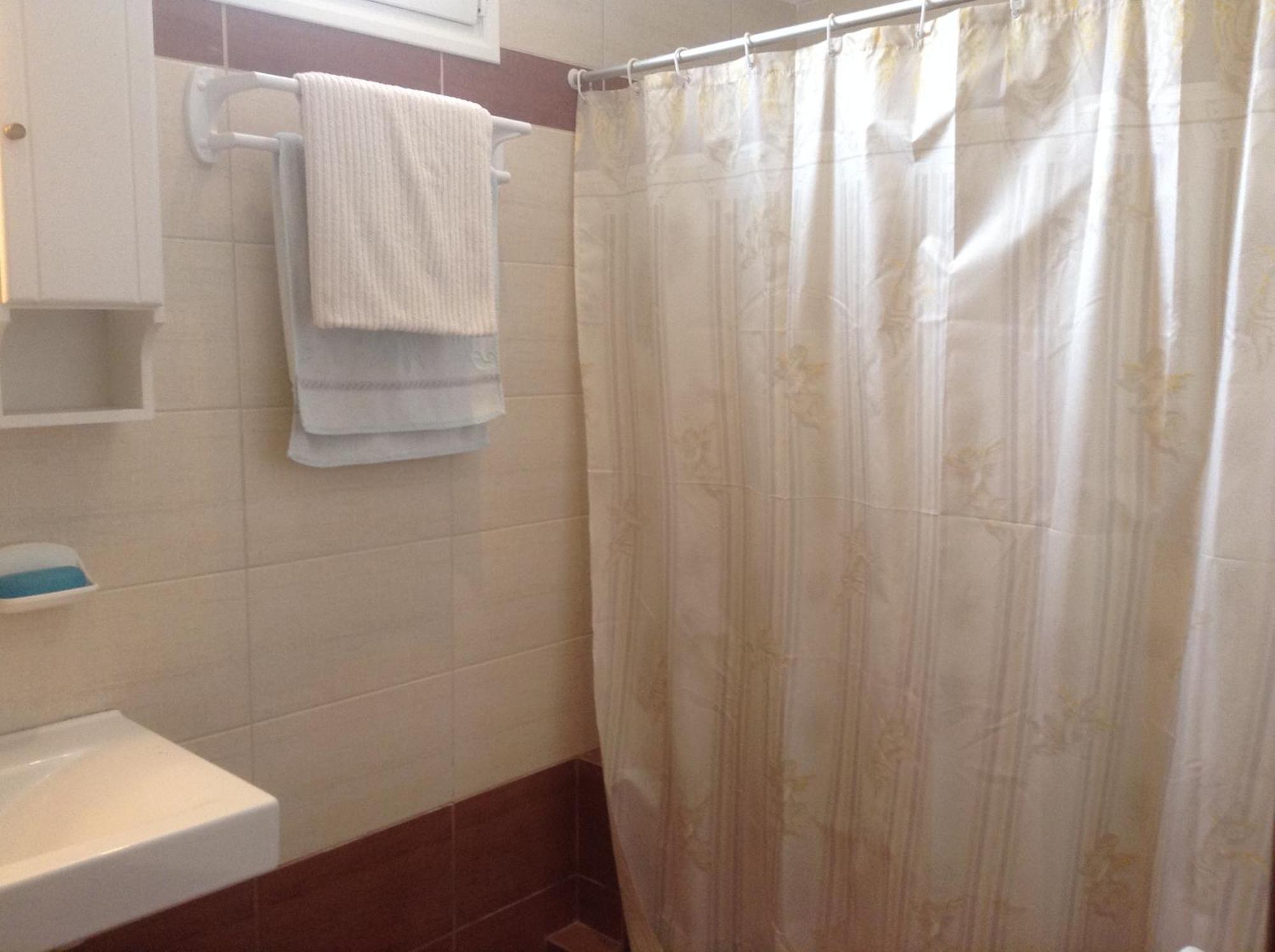 Πανδοχείο Λίμνης Πλαστήρα Hotel Kasztaniá Kültér fotó